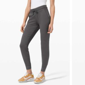 NWT Lululemon Ready to Fleece Jogger 28"